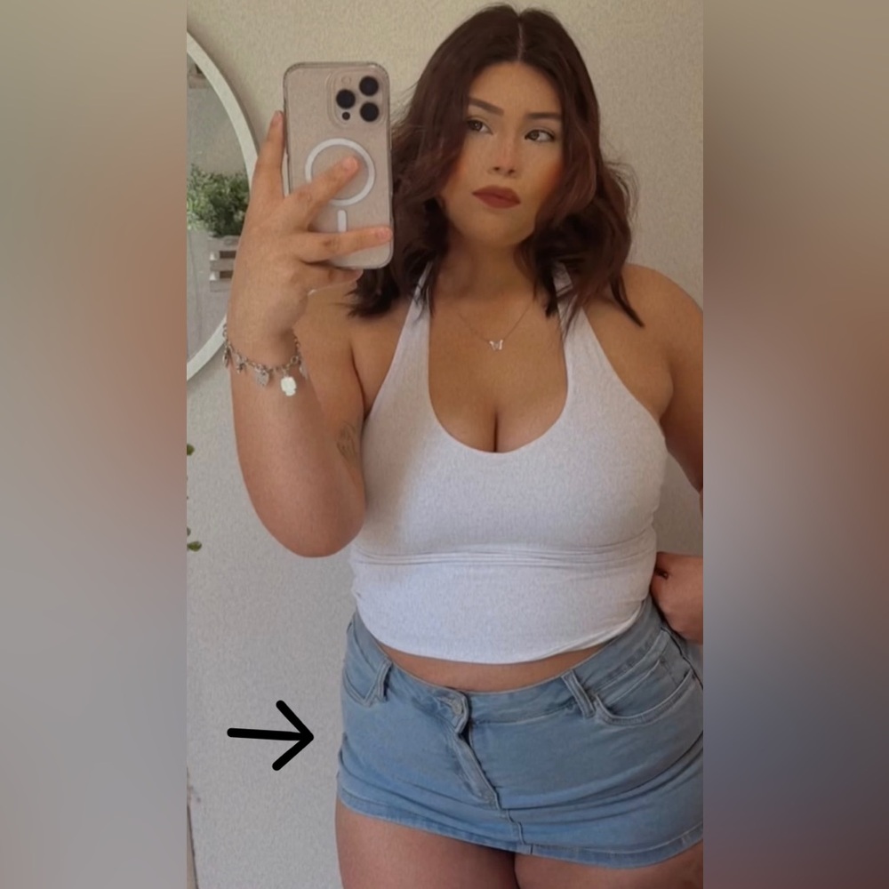 Refuge White Mini Skirt Fitted Crop Style